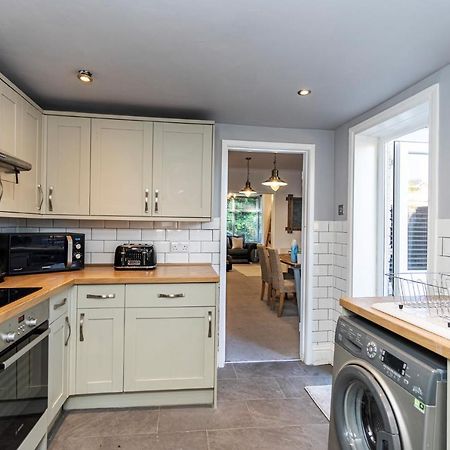 Modern 3 Bed, Heart Of Ashley Cross, 5 Mins To Sandbanks Пул Экстерьер фото