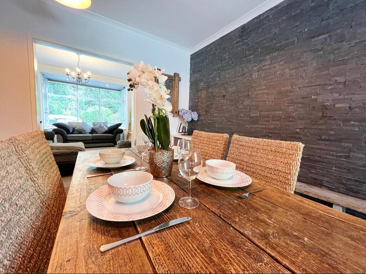 Modern 3 Bed, Heart Of Ashley Cross, 5 Mins To Sandbanks Пул Экстерьер фото