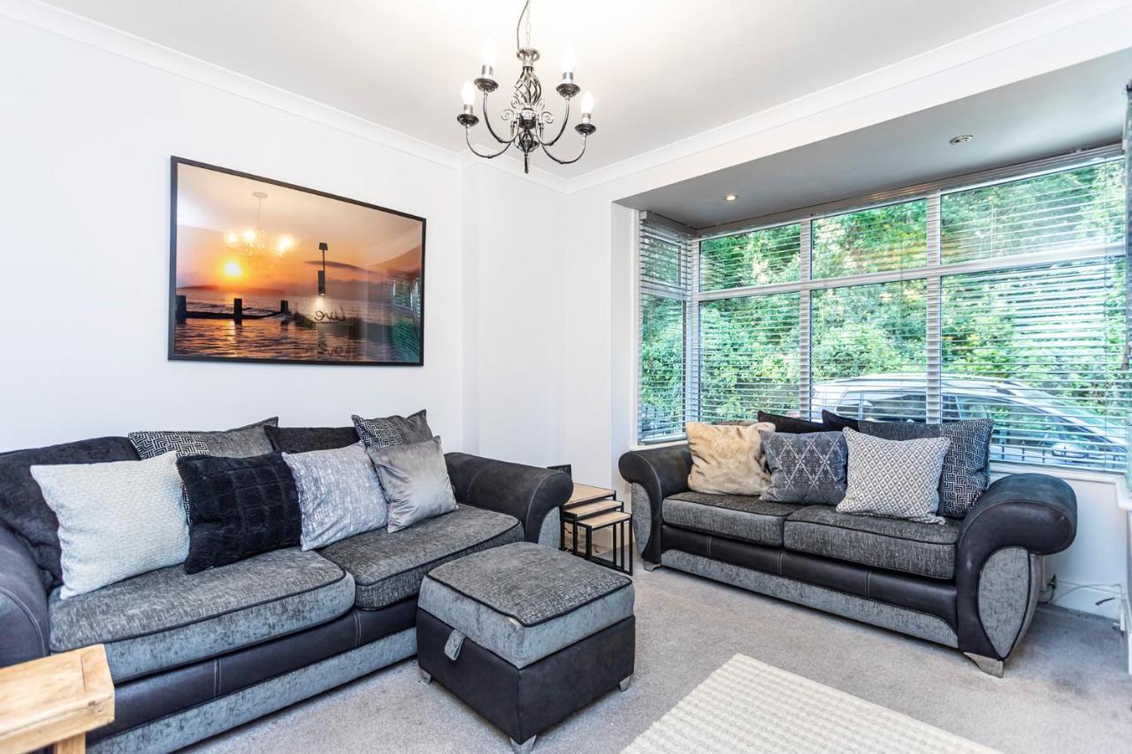 Modern 3 Bed, Heart Of Ashley Cross, 5 Mins To Sandbanks Пул Экстерьер фото